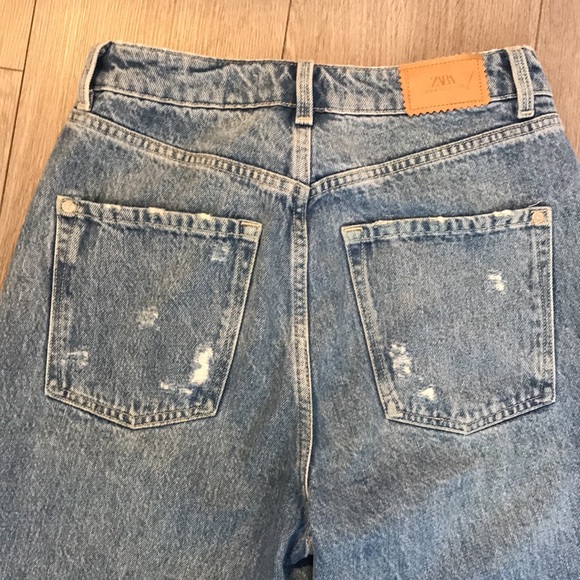 Zara mom jeans | size:4 - Picture 6 of 9